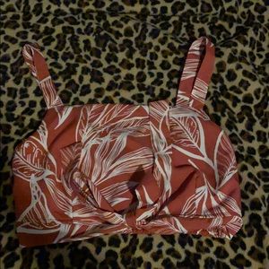 2 piece Hawaiian tea leaf print